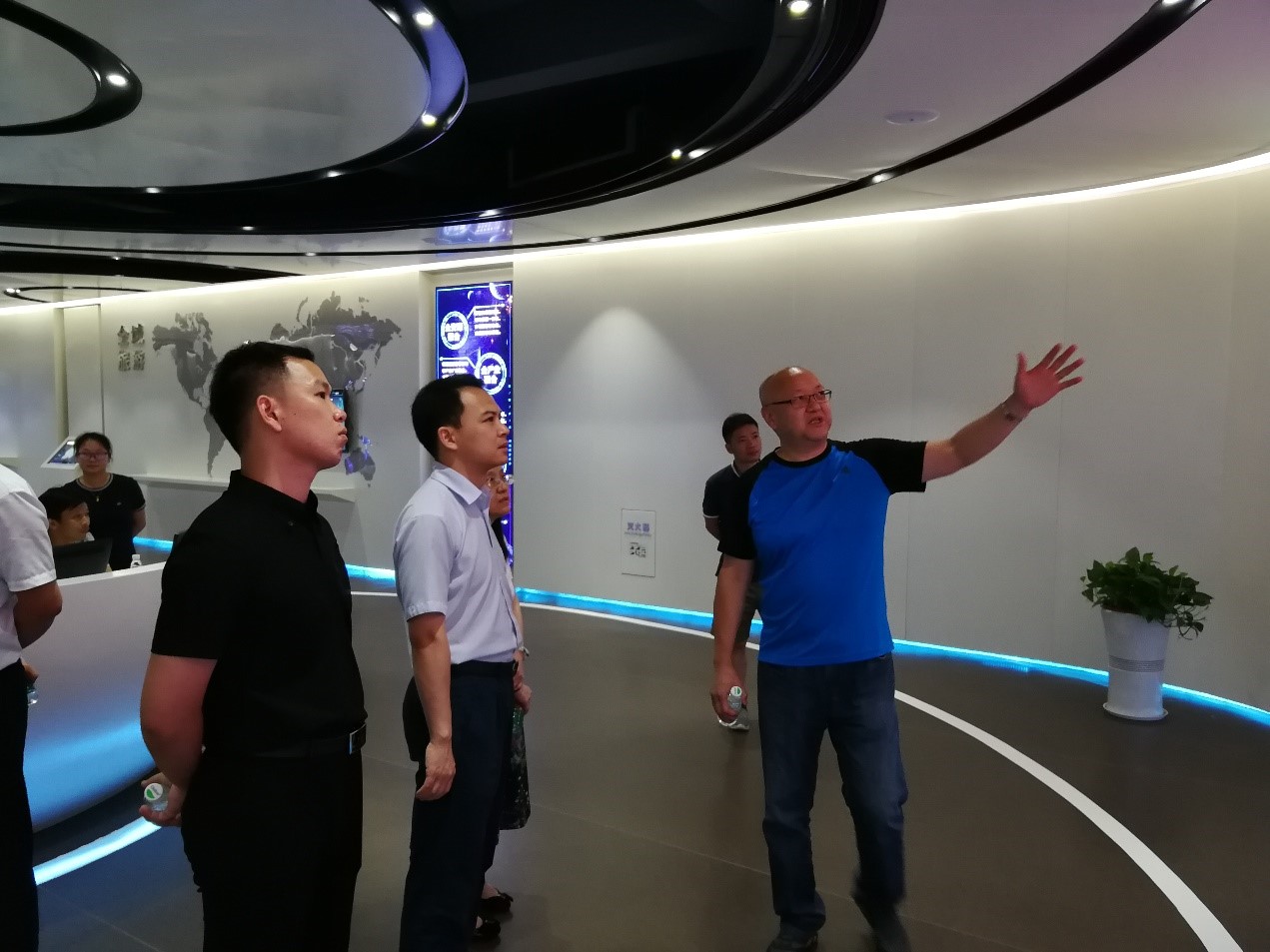 1652519100541639.jpg 1562571871987923.jpg